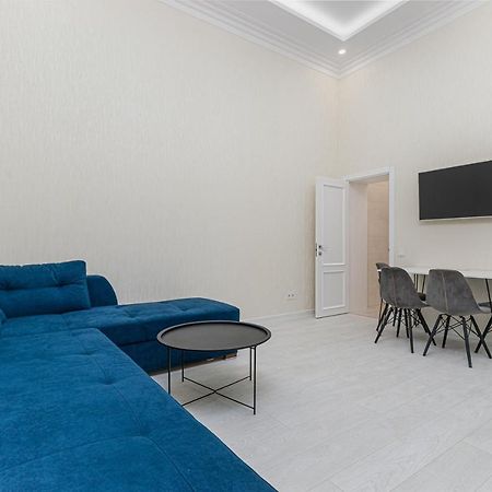 Vorontsov Lane Cozy Apartment โอเดสซา ภายนอก รูปภาพ